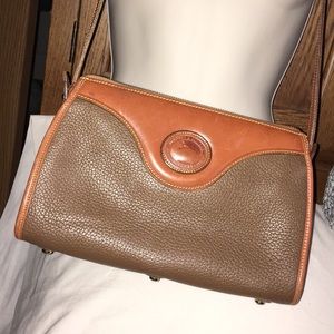 Vintage Dooney and Bourke zip top MUSHROOM